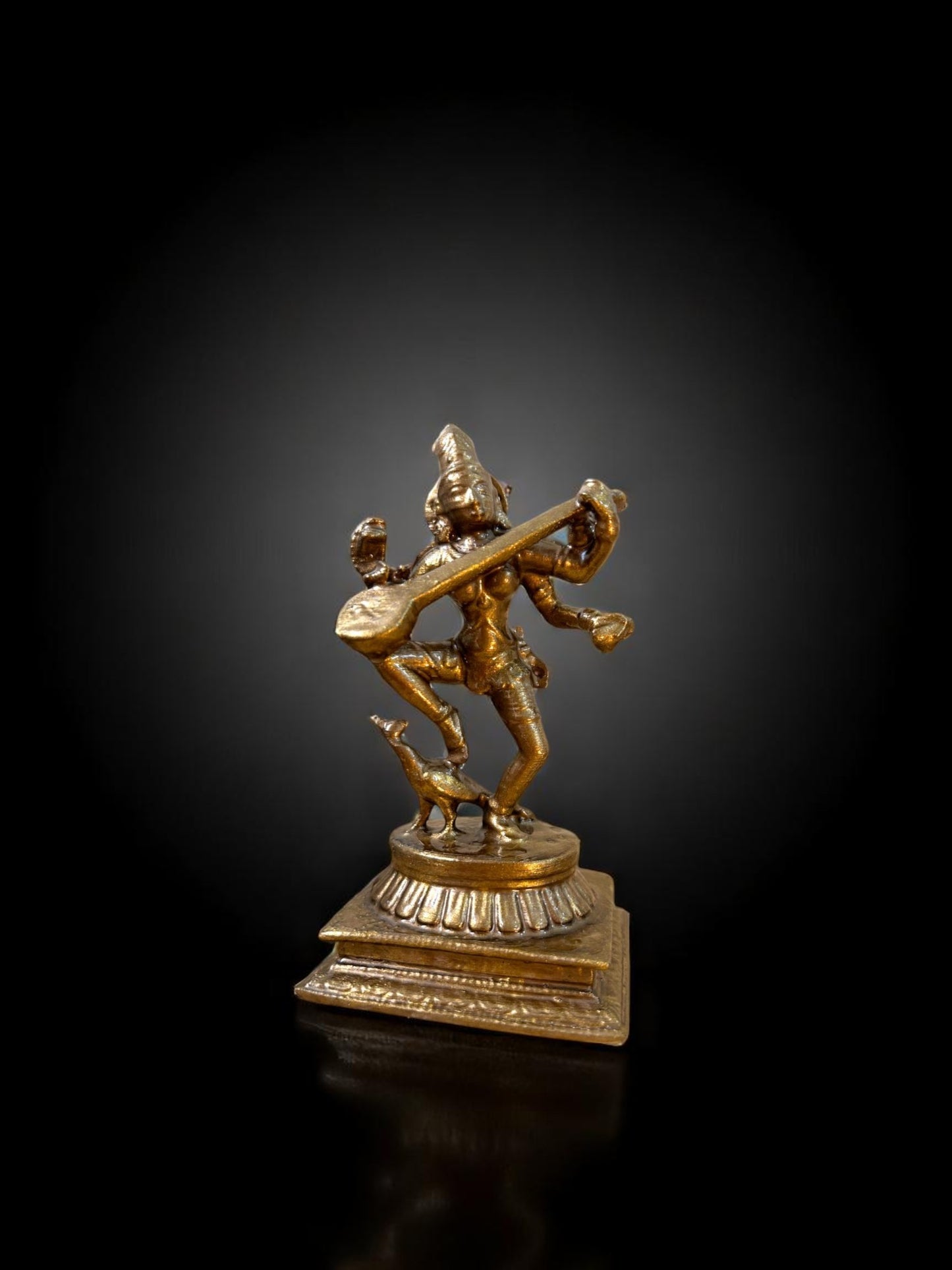 Saraswati Maa Idol
