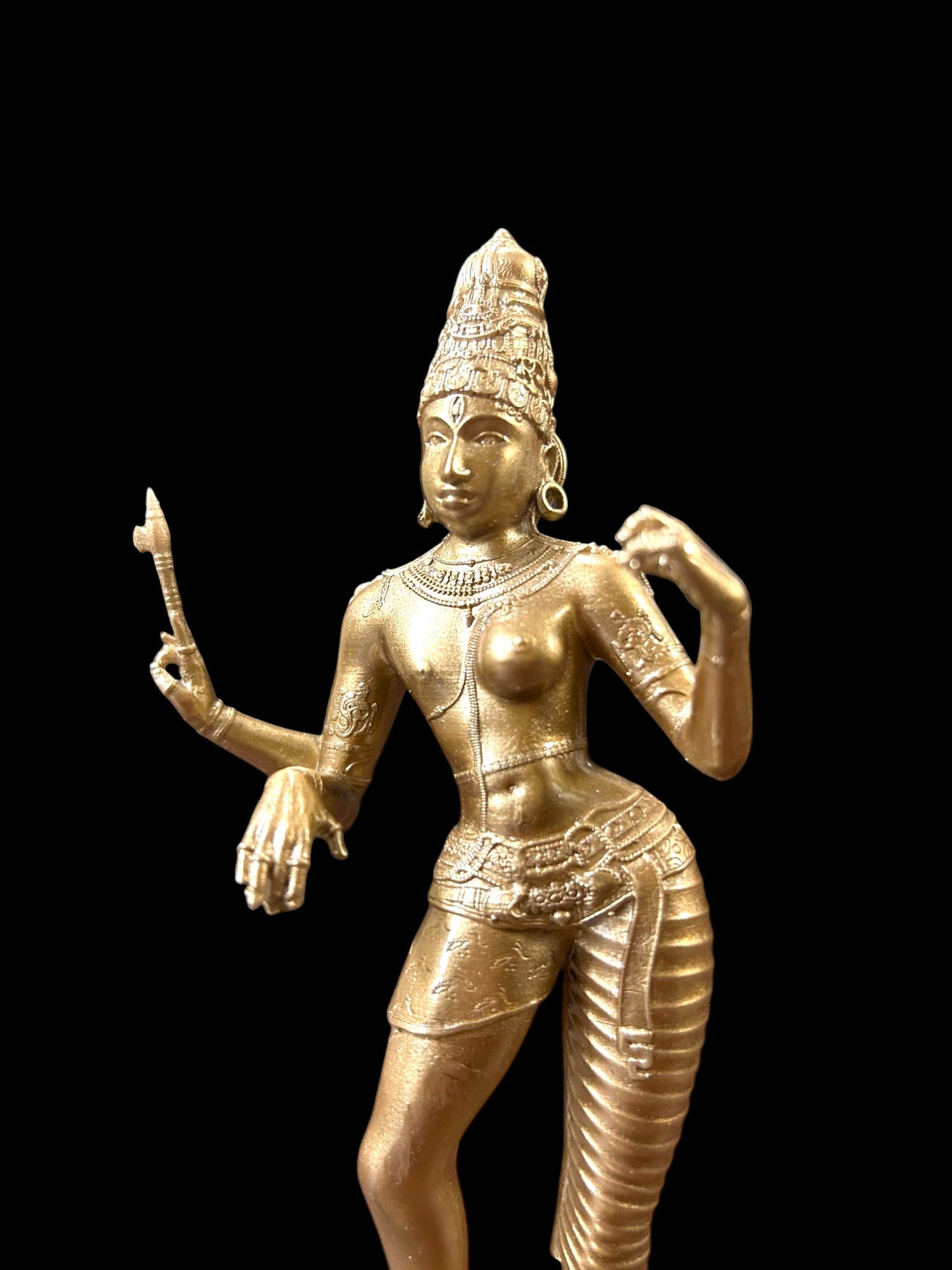 Divine Ardhanarishvara Idol – The Divine Union of Shiva and Parvati