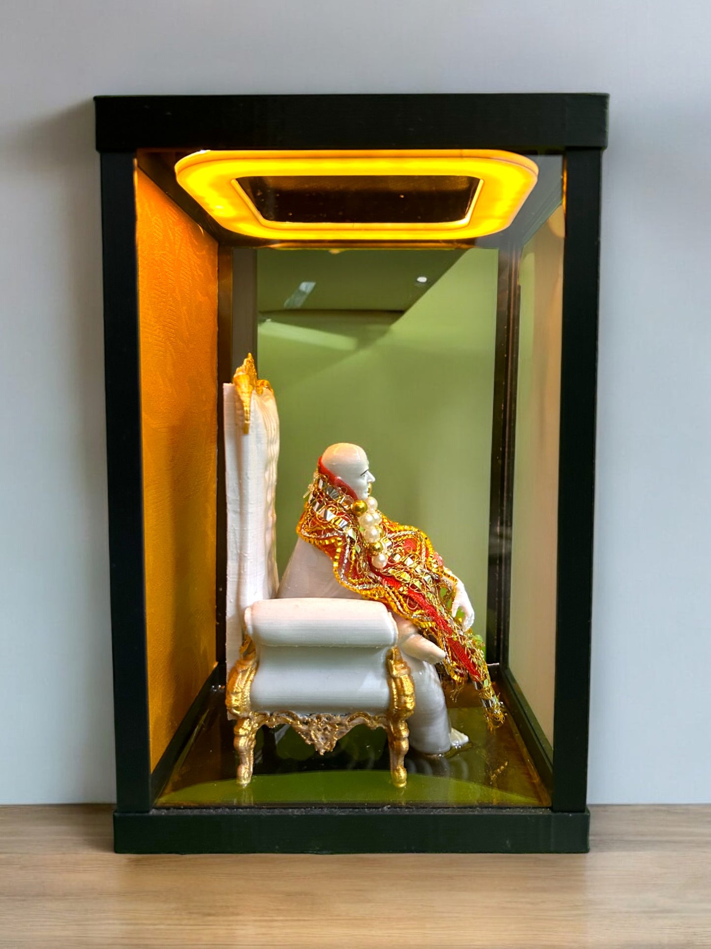 Divine Guruji Idol | Chhatarpur Guruji - A Perfect blessings for your loved ones