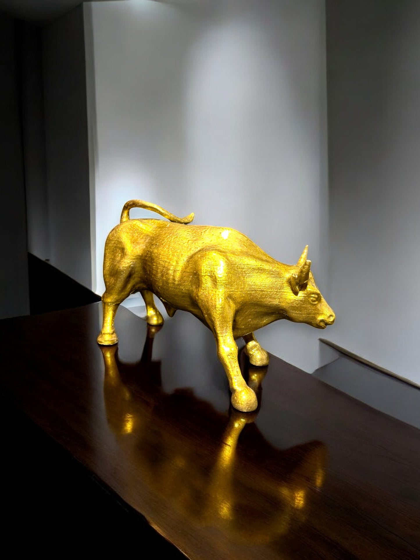 Charging Bull Figurine | Bull Sculpture | Vastu| Home Decor | Gifts|